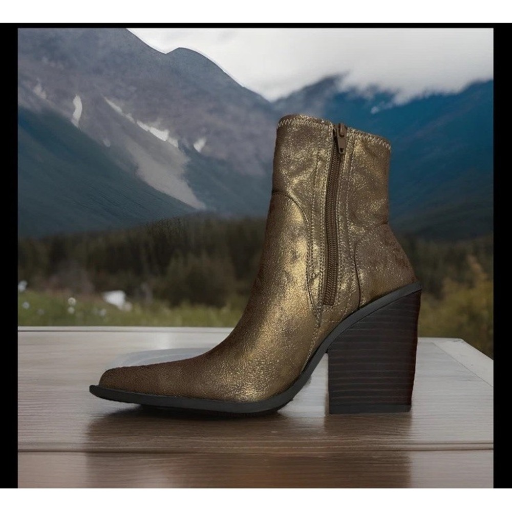 Charles by Charles David Boots Womens Size‎ 5 Metallic Bronze Winter Booties - Picture 3 of 16